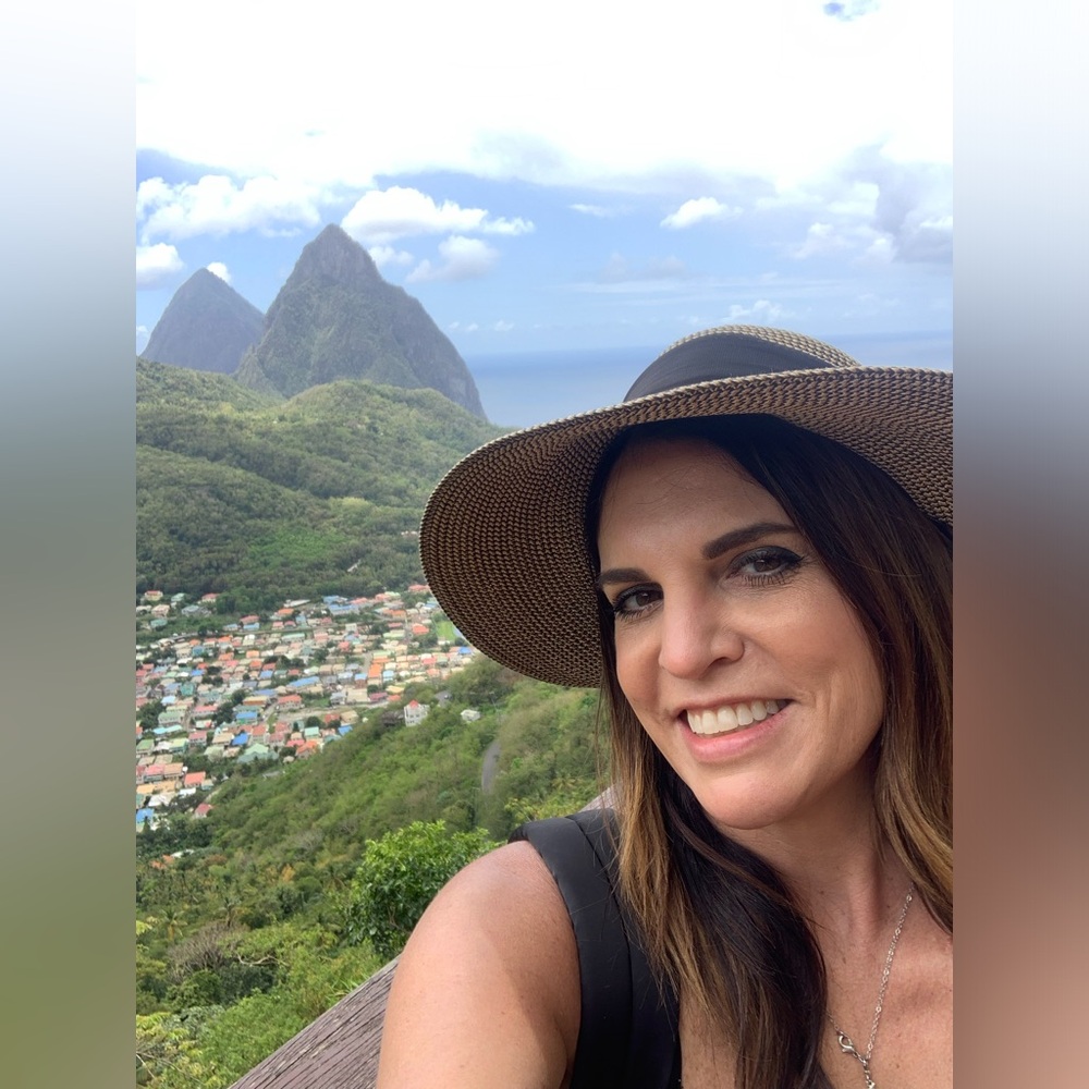 Meet your Posher, Julie